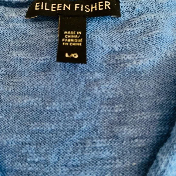 Women’s v-neck long sleeve sweater. Length from shoulder to hem is 24 inches. - Picture 2 of 5